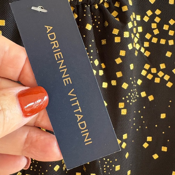 Adrienne Vittadini Black Skirt with Gold Geometric Design - Picture 1 of 7